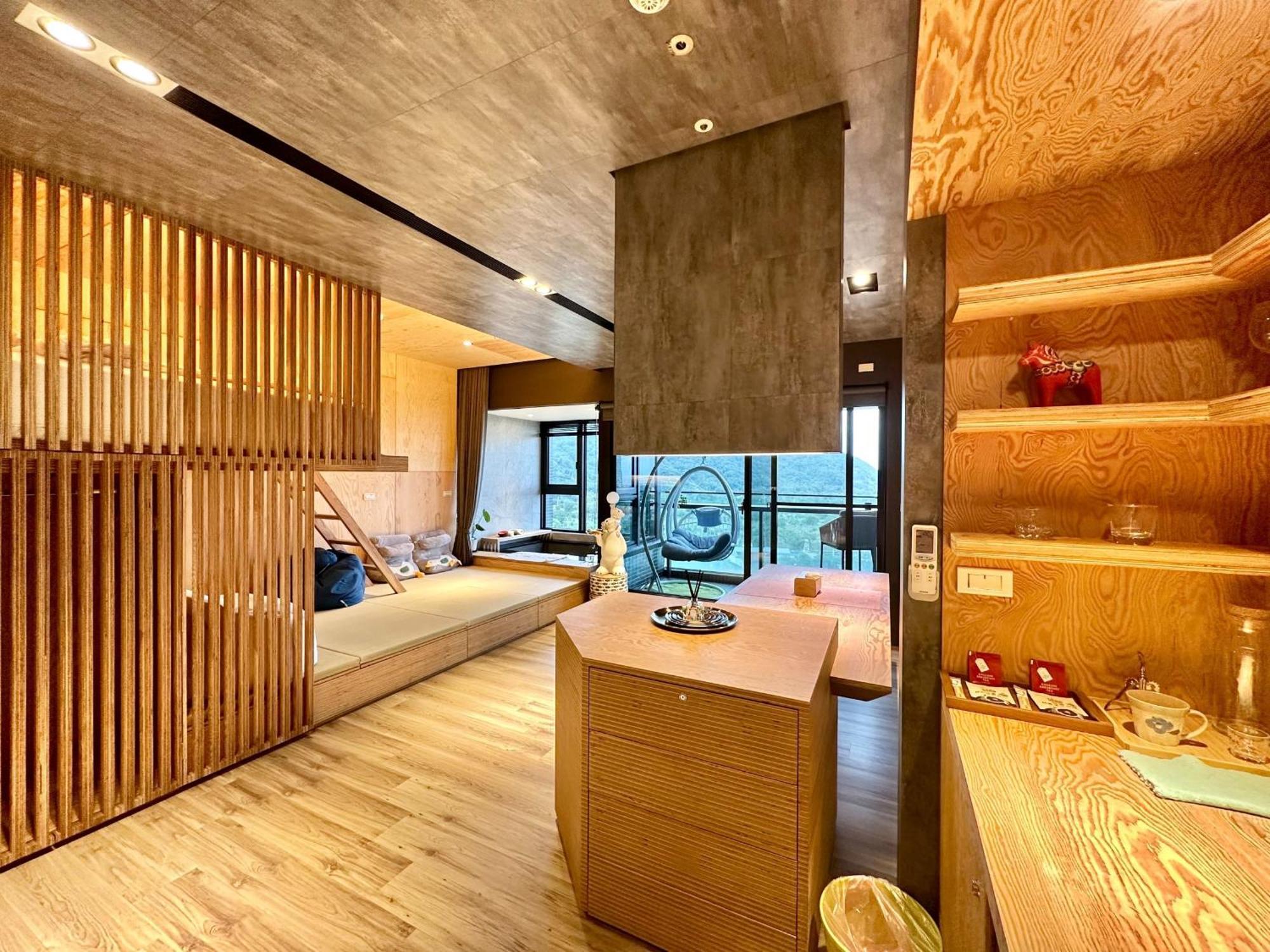 Toucheng Happyhouse頭城黑皮家 附早餐 Exterior foto
